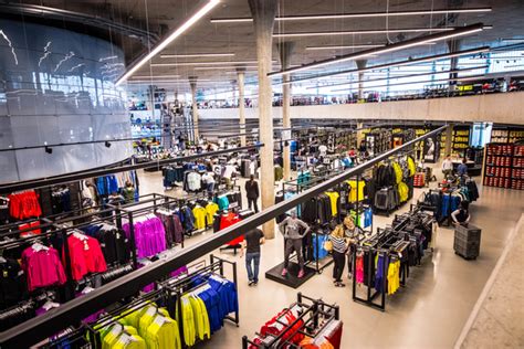 adidas outlet herzogenaurach aktionen|adidas outlet herzogenaurach black friday.